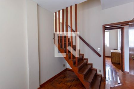 Apartamento à venda com 251m², 3 quartos e 2 vagas Apartamento à venda com 251m², 3 quartos e 2 vagasSala intima