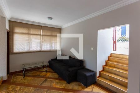 Apartamento à venda com 251m², 3 quartos e 2 vagas Apartamento à venda com 251m², 3 quartos e 2 vagasSala intima 2
