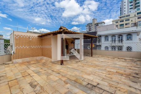 Apartamento à venda com 251m², 3 quartos e 2 vagas Apartamento à venda com 251m², 3 quartos e 2 vagasTérreo