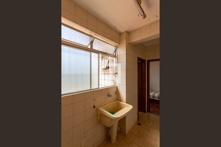 Apartamento à venda com 251m², 3 quartos e 2 vagas Apartamento à venda com 251m², 3 quartos e 2 vagasÁrea de Serviço