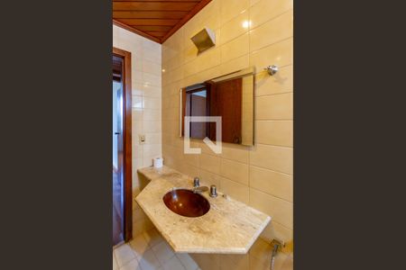 Apartamento à venda com 251m², 3 quartos e 2 vagas Apartamento à venda com 251m², 3 quartos e 2 vagasBanheiro Social