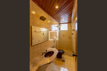 Apartamento à venda com 251m², 3 quartos e 2 vagas Apartamento à venda com 251m², 3 quartos e 2 vagasBanheiro Social