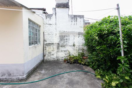 Casa à venda com 80m², 2 quartos e 6 vagas Casa à venda com 80m², 2 quartos e 6 vagasJardim