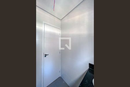 Apartamento para alugar com 55m², 2 quartos e sem vagaBanheiro