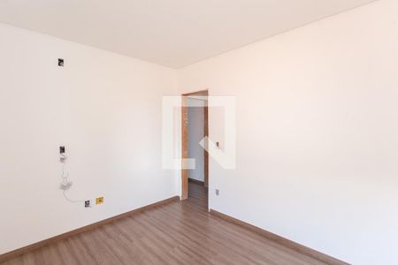 Casa à venda com 207m², 3 quartos e 3 vagas Casa à venda com 207m², 3 quartos e 3 vagasSemi - Suíte 2