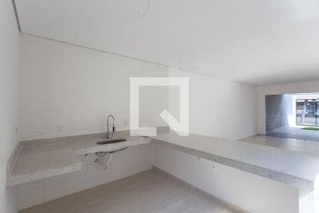 Casa à venda com 207m², 3 quartos e 3 vagas Casa à venda com 207m², 3 quartos e 3 vagasCozinha