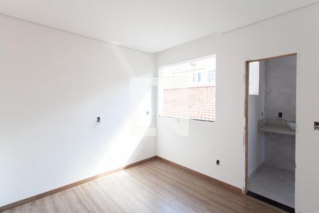 Casa à venda com 207m², 3 quartos e 3 vagas Casa à venda com 207m², 3 quartos e 3 vagasSemi - Suíte 2