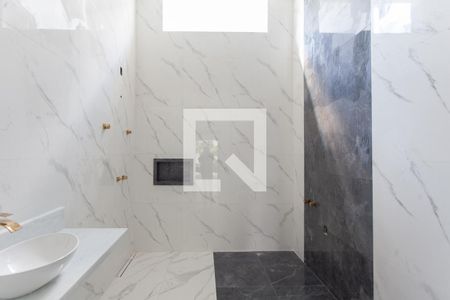 Casa à venda com 207m², 3 quartos e 3 vagas Casa à venda com 207m², 3 quartos e 3 vagasBanheiro da Suíte