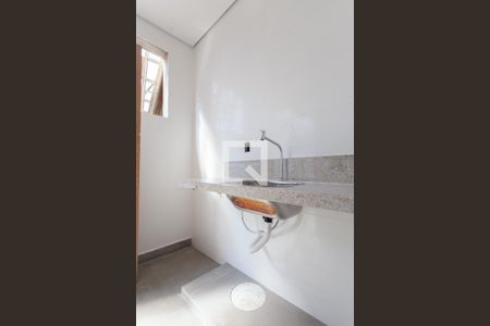 Casa à venda com 207m², 3 quartos e 3 vagas Casa à venda com 207m², 3 quartos e 3 vagasÁrea de Serviço