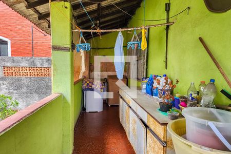 Casa à venda com 281m², 2 quartos e 4 vagas Casa à venda com 281m², 2 quartos e 4 vagasÁrea de Serviço