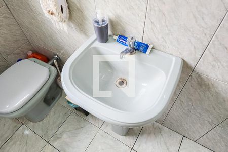 Casa à venda com 281m², 2 quartos e 4 vagas Casa à venda com 281m², 2 quartos e 4 vagasBanheiro