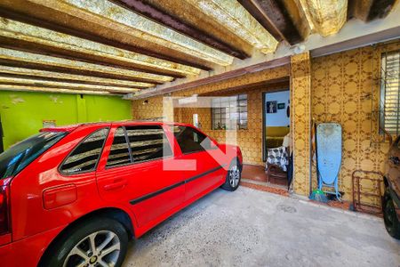 Casa à venda com 281m², 2 quartos e 4 vagas Casa à venda com 281m², 2 quartos e 4 vagasGaragem