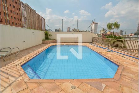 Apartamento à venda com 198m², 3 quartos e 3 vagasÁrea comum - Piscina