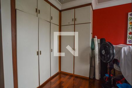 Apartamento à venda com 198m², 3 quartos e 3 vagasQuarto 2