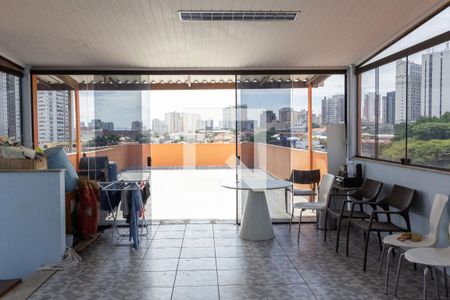 Casa à venda com 175m², 4 quartos e 2 vagasÁrea externa