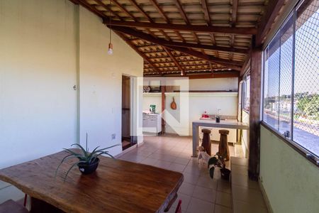 Apartamento à venda com 101m², 2 quartos e 1 vagaCobertura