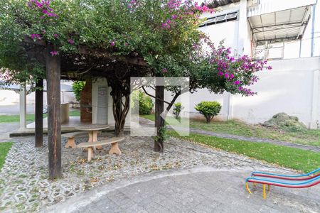 Apartamento à venda com 101m², 2 quartos e 1 vagaÁrea comum