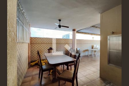 Apartamento à venda com 66m², 2 quartos e 1 vaga Apartamento à venda com 66m², 2 quartos e 1 vagaÁrea comum - Salão de festas