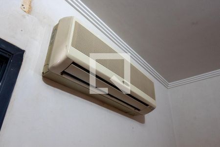 Apartamento à venda com 280m², 4 quartos e 2 vagas Apartamento à venda com 280m², 4 quartos e 2 vagasQuarto 4