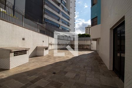 Apartamento à venda com 280m², 4 quartos e 2 vagas Apartamento à venda com 280m², 4 quartos e 2 vagasÁrea comum