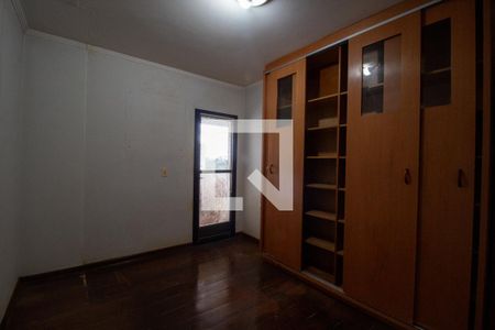 Apartamento à venda com 280m², 4 quartos e 2 vagas Apartamento à venda com 280m², 4 quartos e 2 vagasQuarto 4