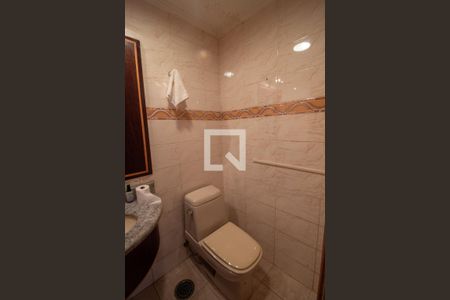 Apartamento à venda com 280m², 4 quartos e 2 vagas Apartamento à venda com 280m², 4 quartos e 2 vagasÁrea de serviço