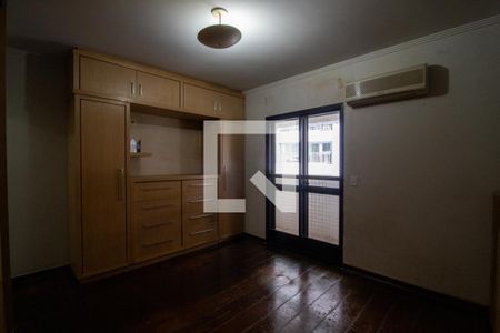 Apartamento à venda com 280m², 4 quartos e 2 vagas Apartamento à venda com 280m², 4 quartos e 2 vagasQuarto 4