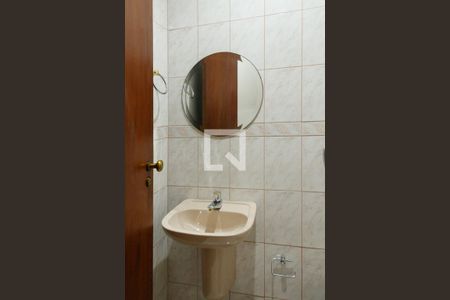 Casa à venda com 97m², 1 quarto e 1 vagaBanheiro Social