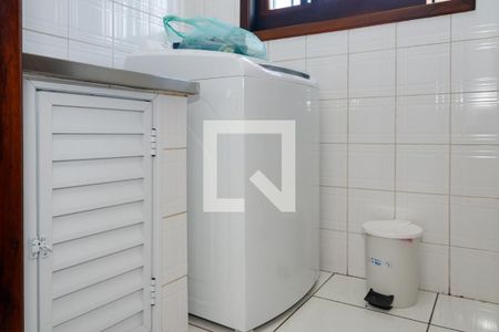 Casa à venda com 97m², 1 quarto e 1 vagaÁrea de serviço