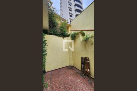 Casa à venda com 145m², 2 quartos e 2 vagas