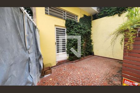 Casa à venda com 145m², 2 quartos e 2 vagas