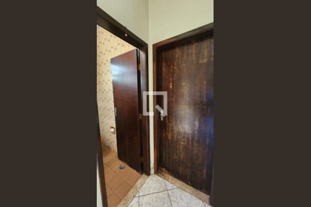 Casa à venda com 145m², 2 quartos e 2 vagas