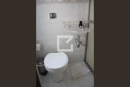 Casa à venda com 342m², 7 quartos e 2 vagasBanheiro da Suíte 2