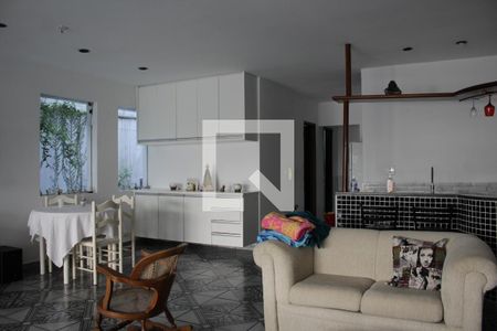 Casa à venda com 342m², 7 quartos e 2 vagasAndar Inferior 