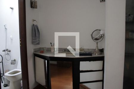 Casa à venda com 342m², 7 quartos e 2 vagasBanheiro da Suíte 1