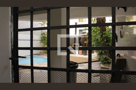 Casa à venda com 342m², 7 quartos e 2 vagasÁrea externa