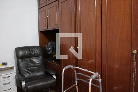 Casa à venda com 342m², 7 quartos e 2 vagasQuarto 