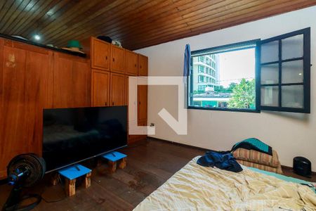 Casa à venda com 265m², 3 quartos e 4 vagas Casa à venda com 265m², 3 quartos e 4 vagasQuarto 1