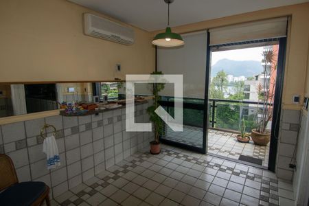 Apartamento à venda com 364m², 4 quartos e 3 vagasCozinha