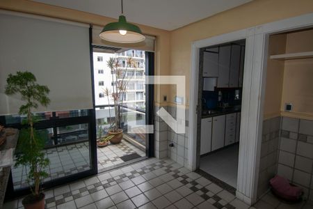 Apartamento à venda com 364m², 4 quartos e 3 vagasCozinha