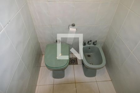 Apartamento à venda com 364m², 4 quartos e 3 vagasBanheiro 3