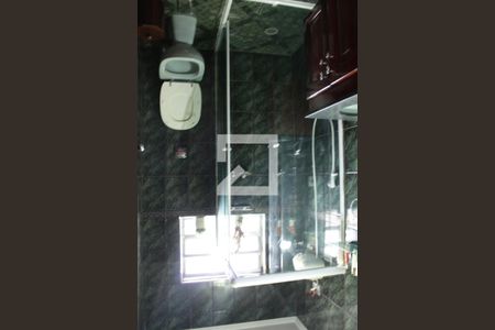 Casa à venda com 150m², 3 quartos e 2 vagasBanheiro 1 - Suíte