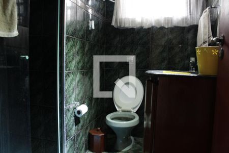 Casa à venda com 150m², 3 quartos e 2 vagasBanheiro 2