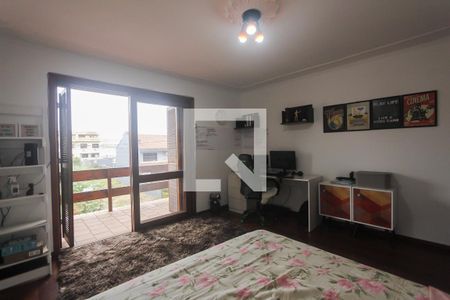 Casa à venda com 388m², 4 quartos e 2 vagas Casa à venda com 388m², 4 quartos e 2 vagasQuarto