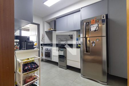 Apartamento à venda com 99m², 3 quartos e 2 vagas Apartamento à venda com 99m², 3 quartos e 2 vagasCozinha