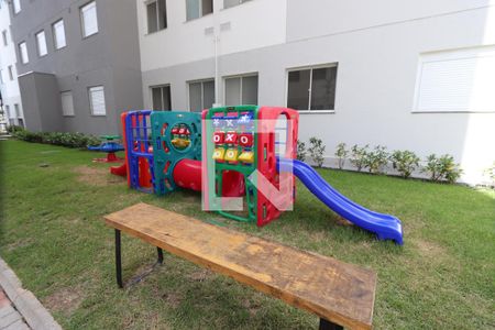 Apartamento para alugar com 42m², 2 quartos e sem vagaÁrea comum - Playground