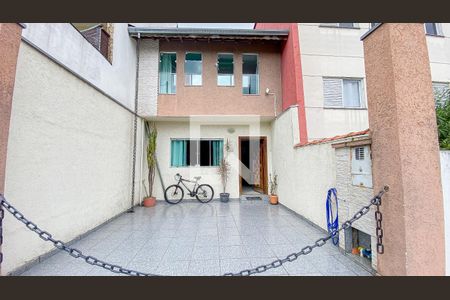 Casa de condomínio à venda com 150m², 3 quartos e 1 vaga Casa de condomínio à venda com 150m², 3 quartos e 1 vagaGaragem
