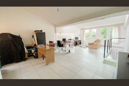 Casa de condomínio à venda com 150m², 3 quartos e 1 vaga Casa de condomínio à venda com 150m², 3 quartos e 1 vagaSegundo andar sala 2