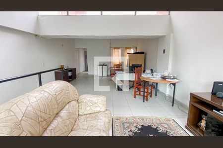 Casa de condomínio à venda com 150m², 3 quartos e 1 vaga Casa de condomínio à venda com 150m², 3 quartos e 1 vagaSegundo andar sala 2