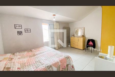 Casa de condomínio à venda com 150m², 3 quartos e 1 vaga Casa de condomínio à venda com 150m², 3 quartos e 1 vagaSuite